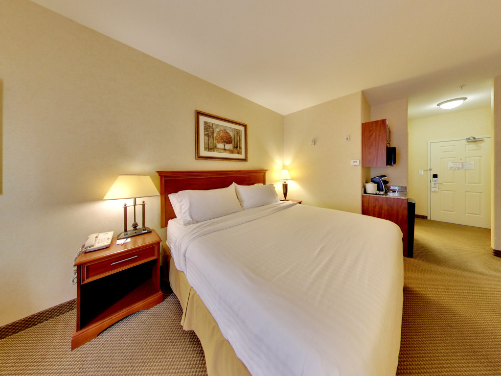 Holiday Inn Express Hotel & Suites - Edmonton International Airport by IHG