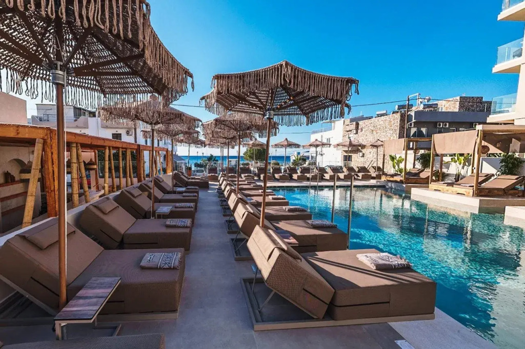 Cabana Blu Lifestyle Boutique Hotel & Suites