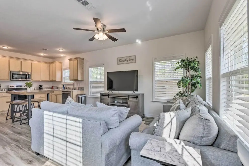 Idyllic Pensacola Home w/ Yard + Fire Pit!