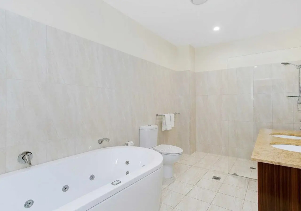 Quality Hotel Regent Rockhampton