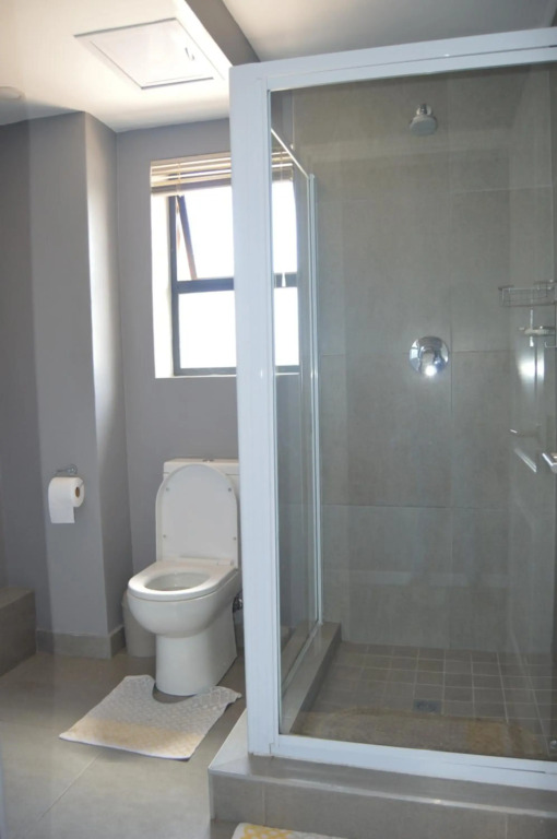Accommodation Front - Beautiful & Spacious 4 Sleeper