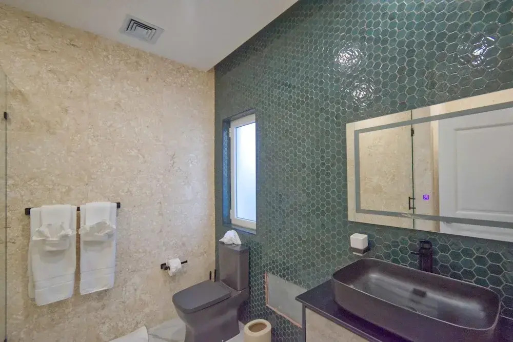 Luxury 6bdr Villa at Tortuga Bay Near Beach Golf