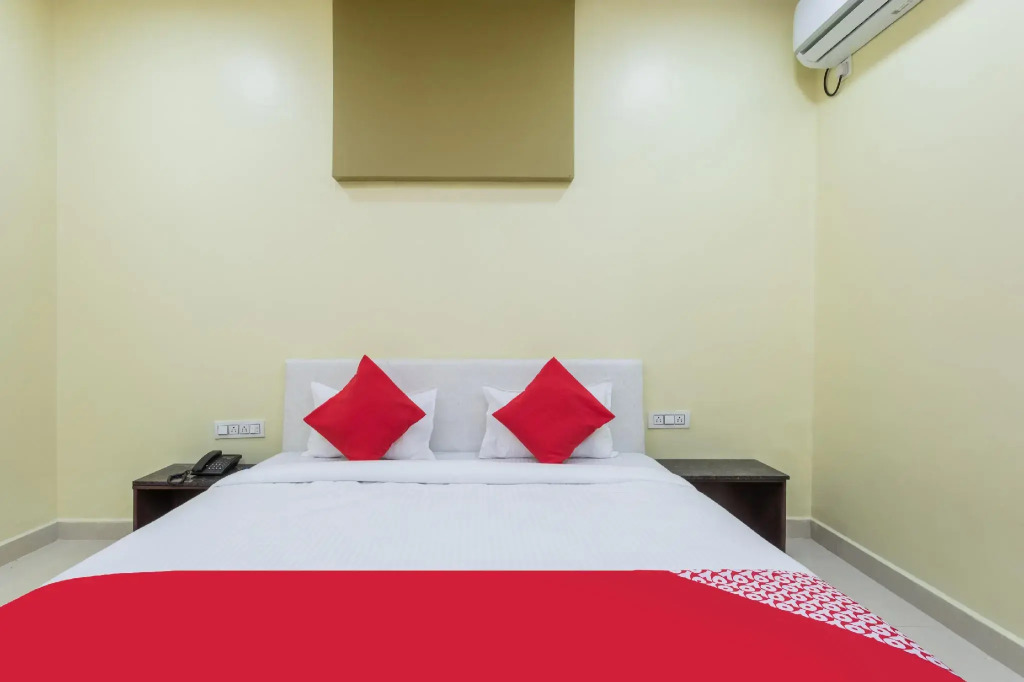 OYO 28791 Hotel Ghunghat Garden