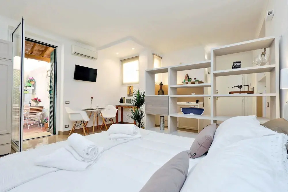 Restart Accommodations Little Colosseum