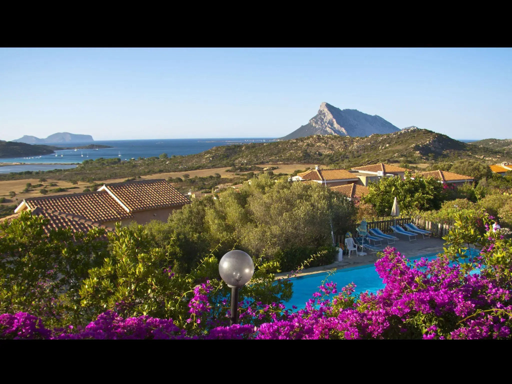 Detached villa with two bathrooms and beautiful sea view