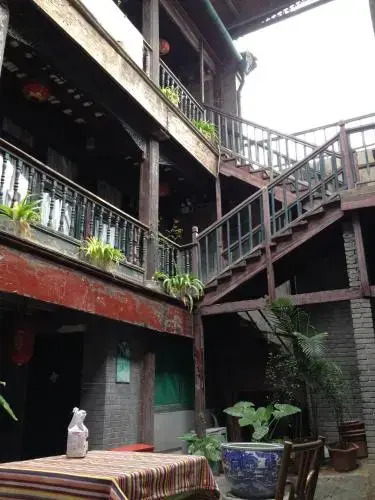 Qian Men Hostel