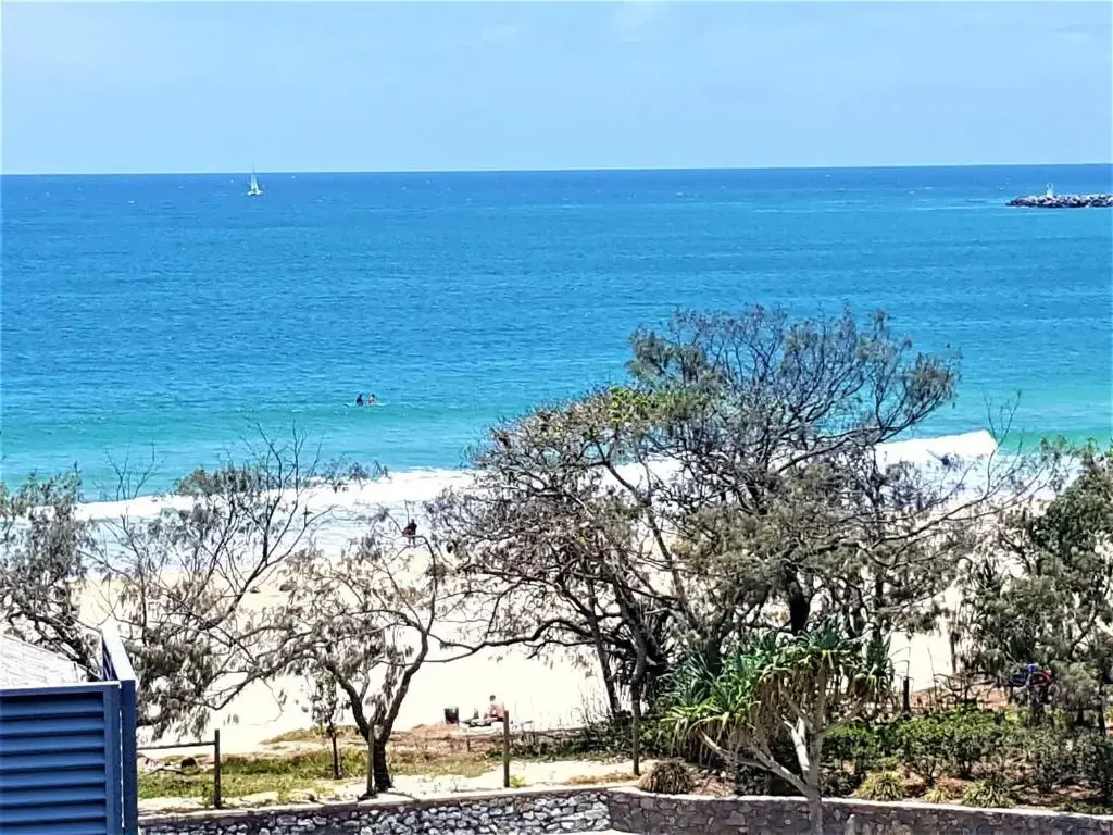 Mooloolaba Beachfront Apartment