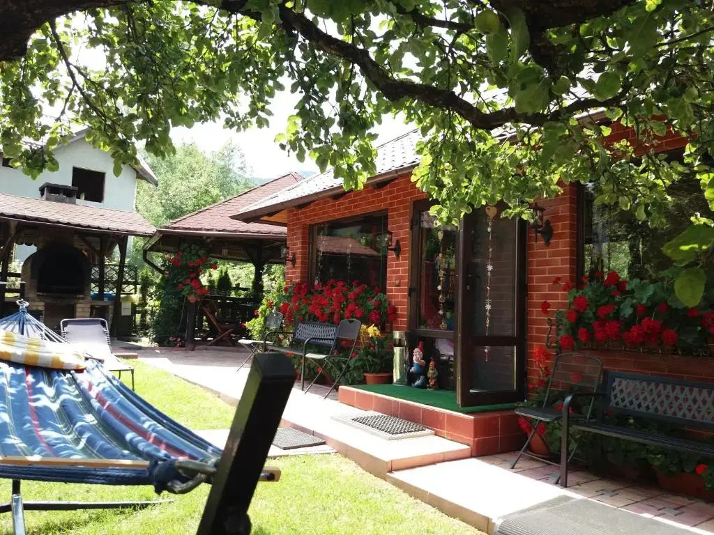 Vila Deni