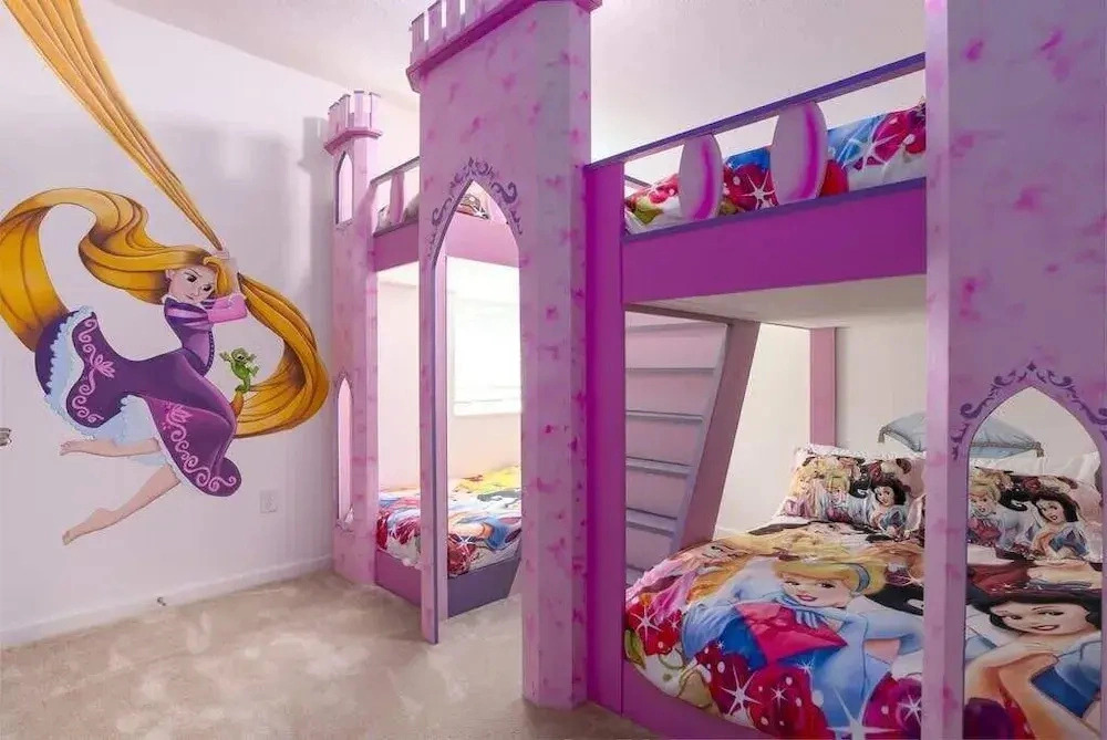 Bellavida 8 bed Theme Rooms