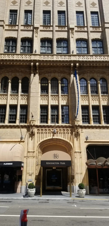 Kensington Park Hotel