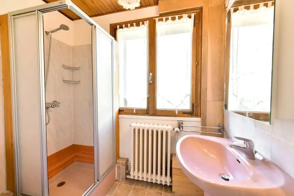 Apartment With one Bedroom in La Perrière, With Wonderful Mountain View, Furnished Garden and Wifi - 5 km From the Slopes
