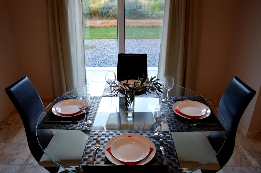 Marathon Eco Stay