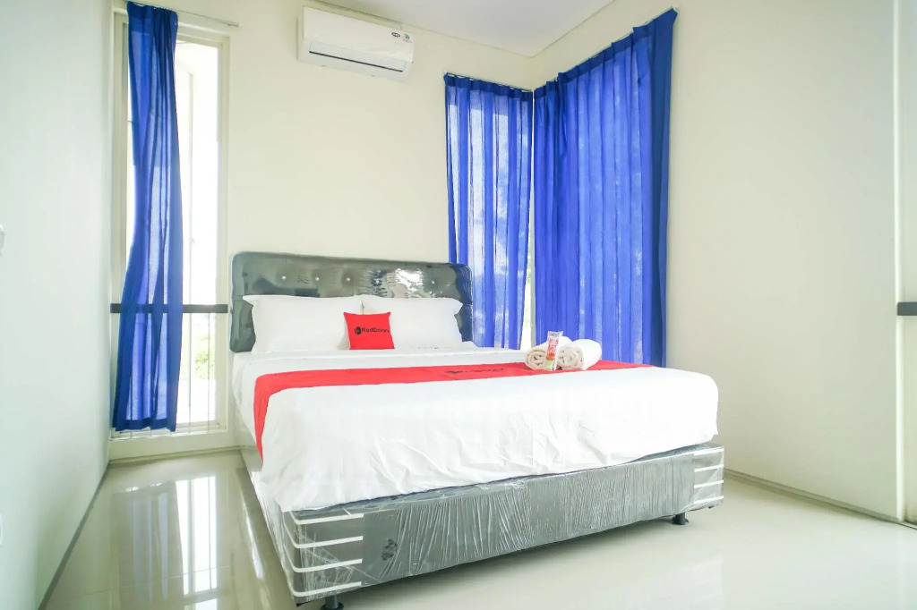 RedDoorz @ Bukit Palma Surabaya