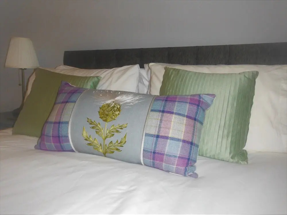 Select Serviced Accommodation - Canal Walk