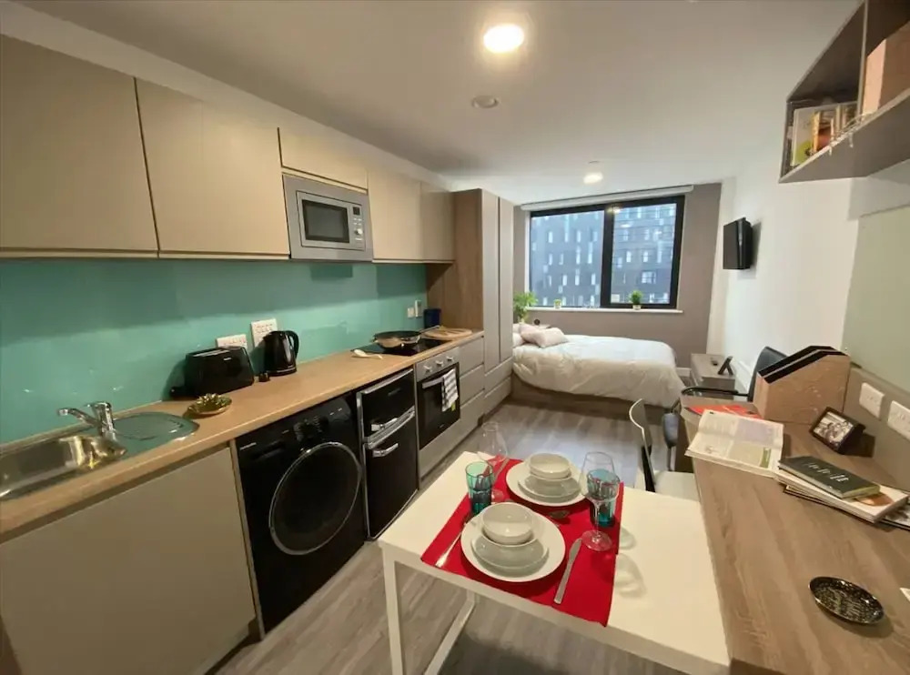Ensuite Rooms and Studios in Portsmouth