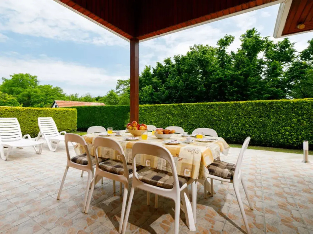 HOUSE NáRCISZ BALATONFOLDVAR/BALATONSZARSZO