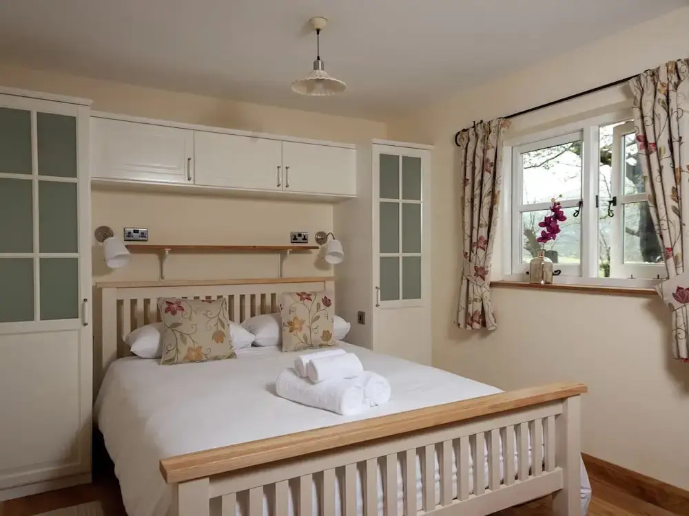 Beautiful Holiday Home in Gilwern South Wales With Garden