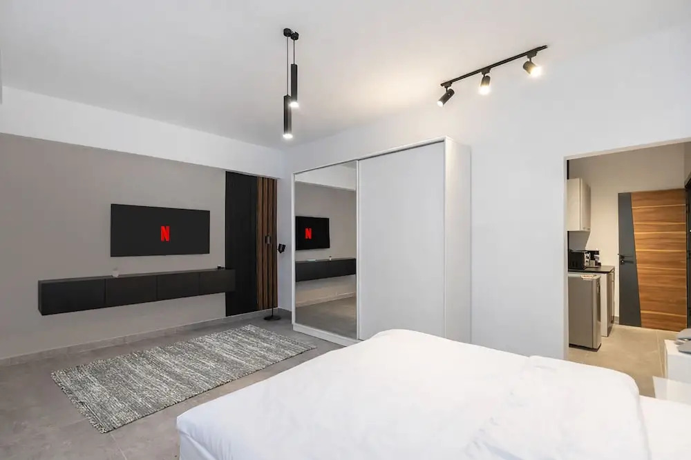 Host Prime Boutique hotel 25