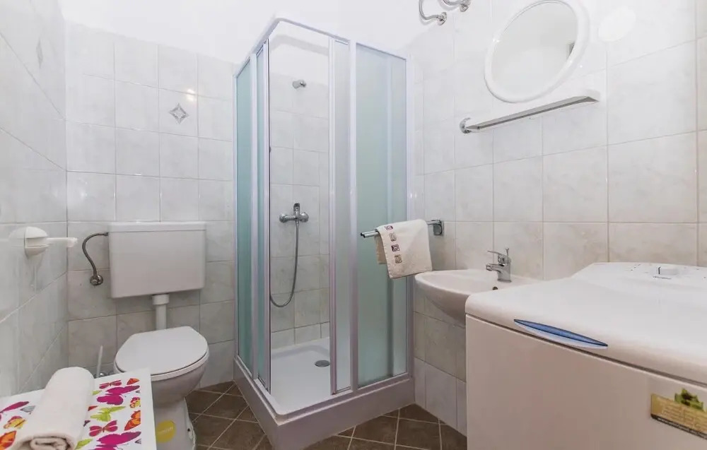 3 Bedroom Cozy Home In Rabac