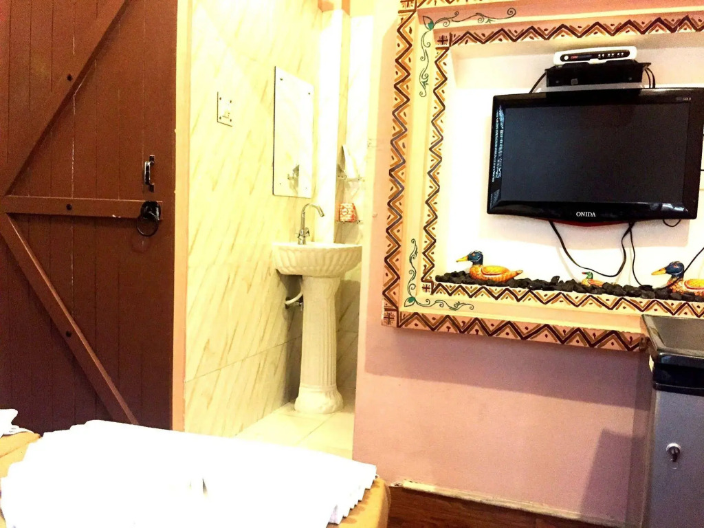Ganges Inn