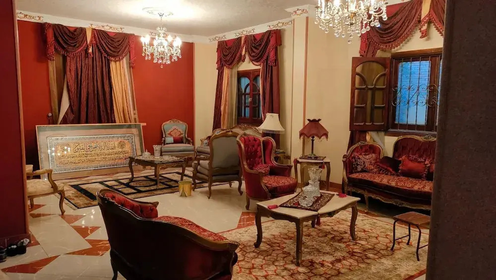 Kenzy Guest House