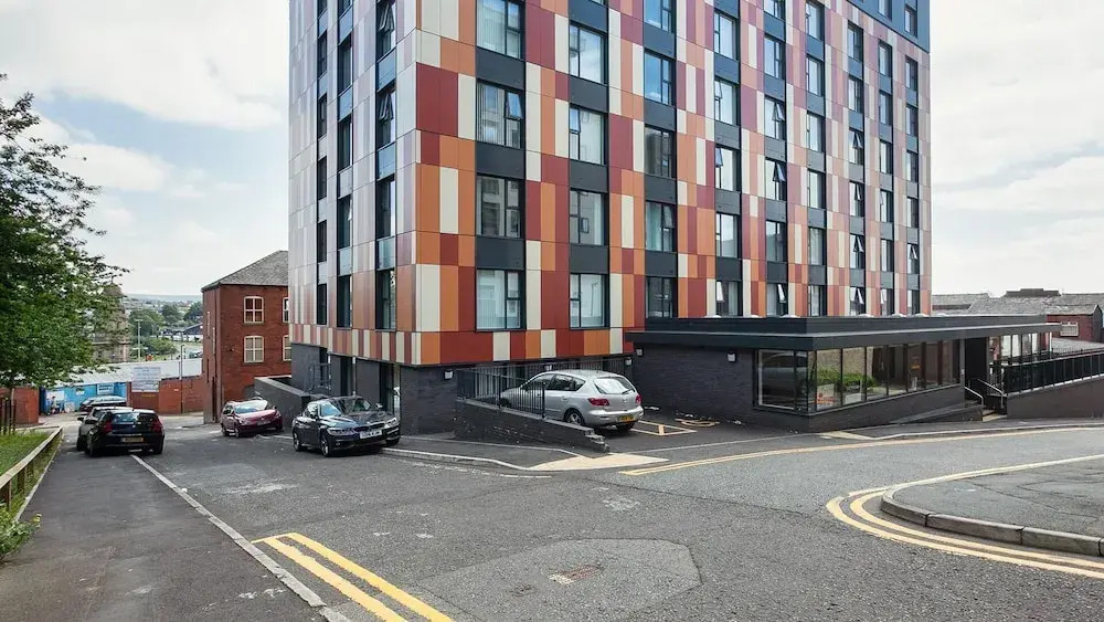 Comfortable Studio in Oldham, Minutes to Royal Oldham Hospital