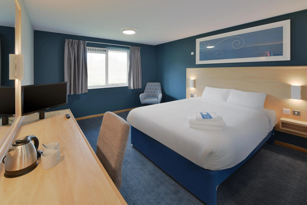 Travelodge Reading M4 Westbound