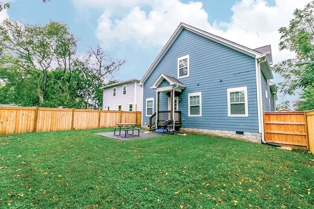 New Nashville House Near Downtown 4 Bedroom Home
