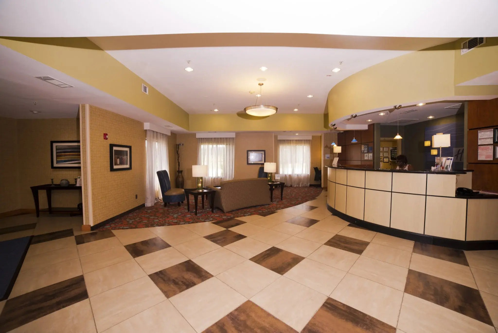 Holiday Inn Express Hotel & Suites Atlanta East - Lithonia by IHG