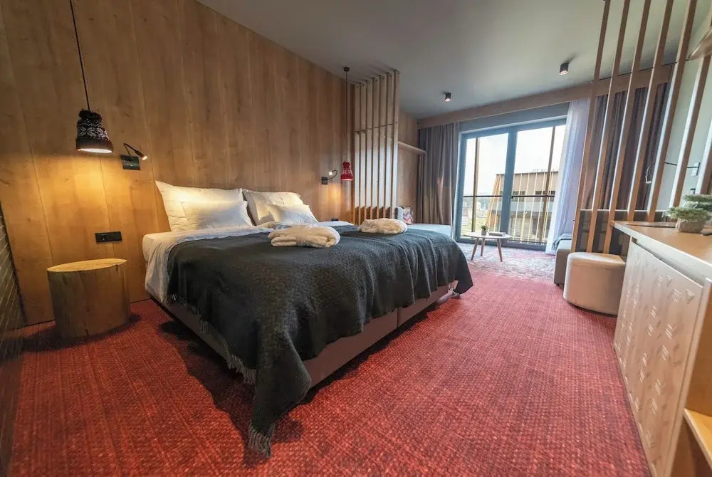 Hotel Nomad