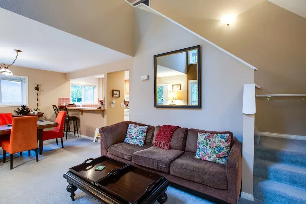 Mt. Baker Lodging Cabin 58 (Sleeps 6)