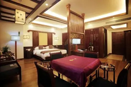 Xiangxi Love Story Humanities Theme Hotel