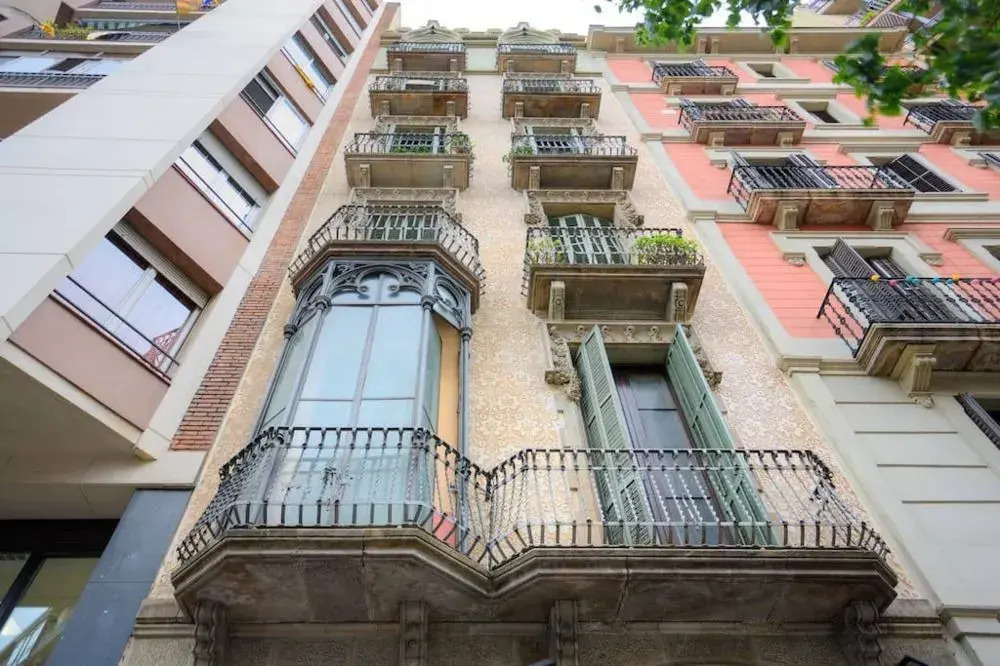 Stylish Arago in the heart of BCN