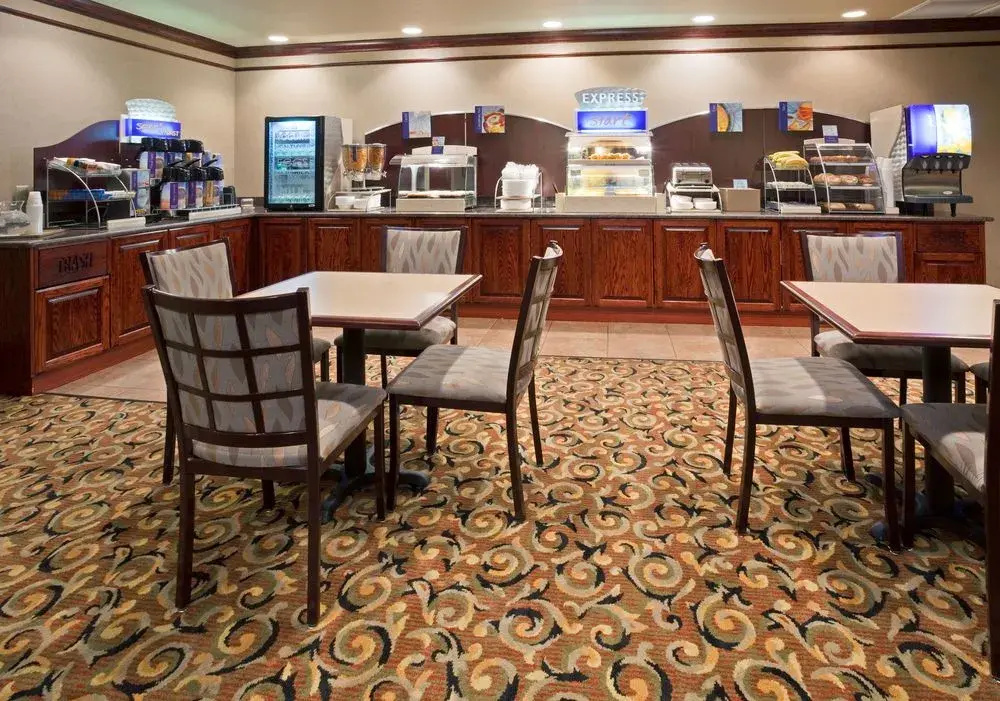 Baymont Inn & Suites By Wyndham Sturgis