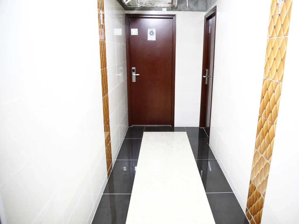 Legend Guest House
