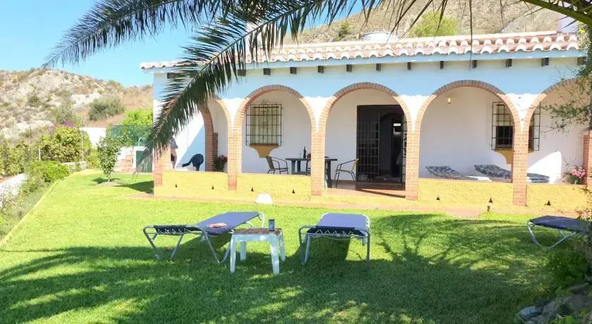 Villas Nerjazul - Molino de Papel