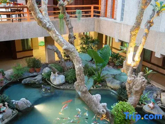 โรงแรมเขาใหญ่ฟ้าใส Khaoyai Fahsai Hotel