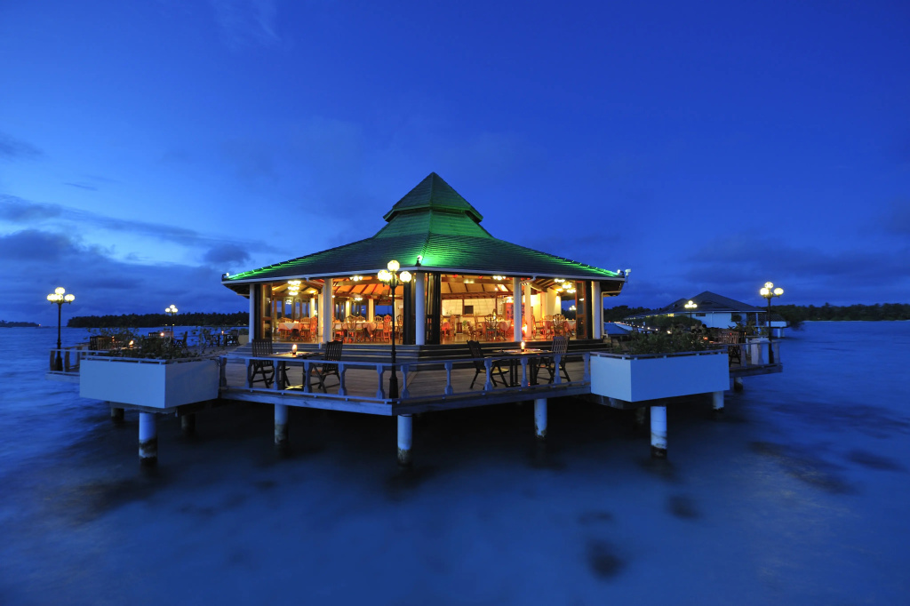 Villa Park Sun Island Resort