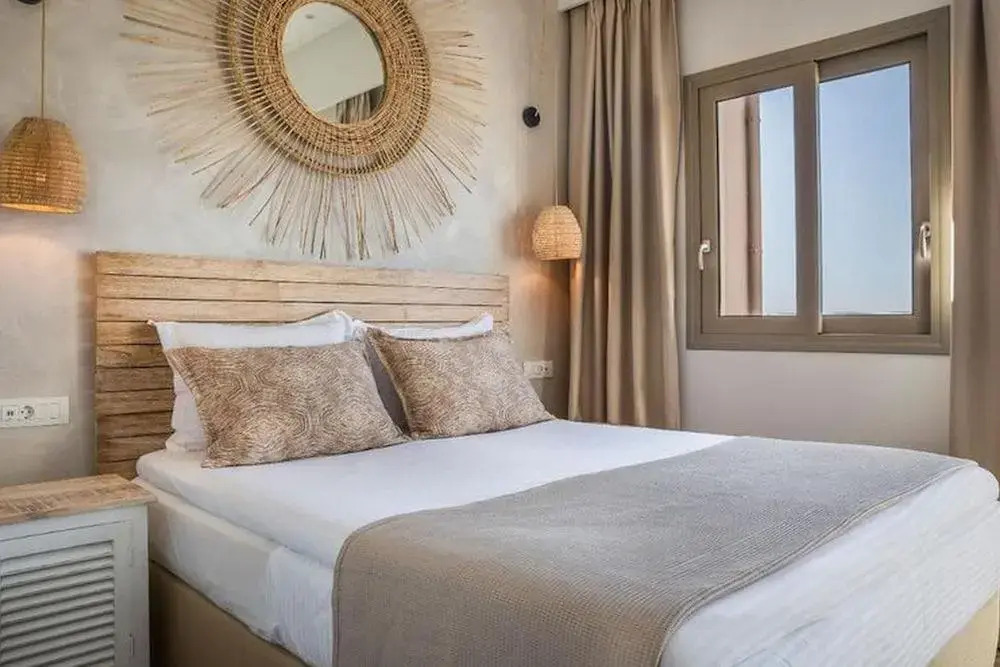 Diana Suites Deluxe Suite With Spa Bath