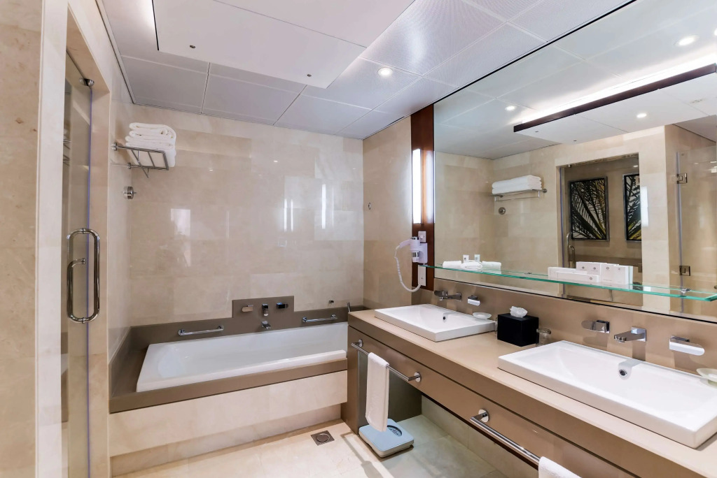 Ayla Grand Hotel
