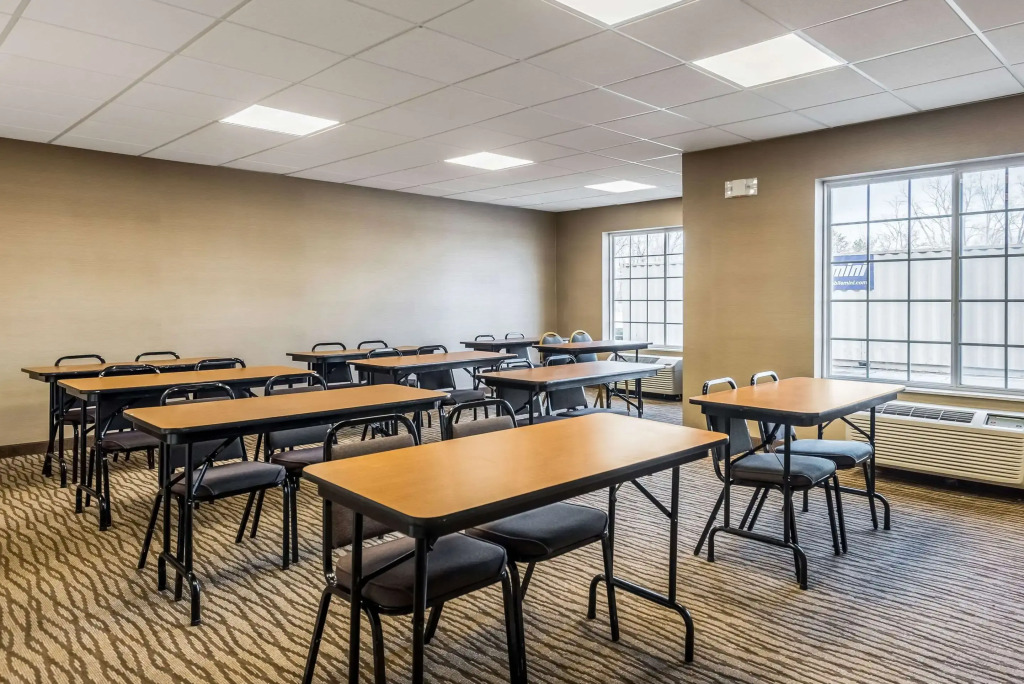 Comfort Inn & Suites Dayton North