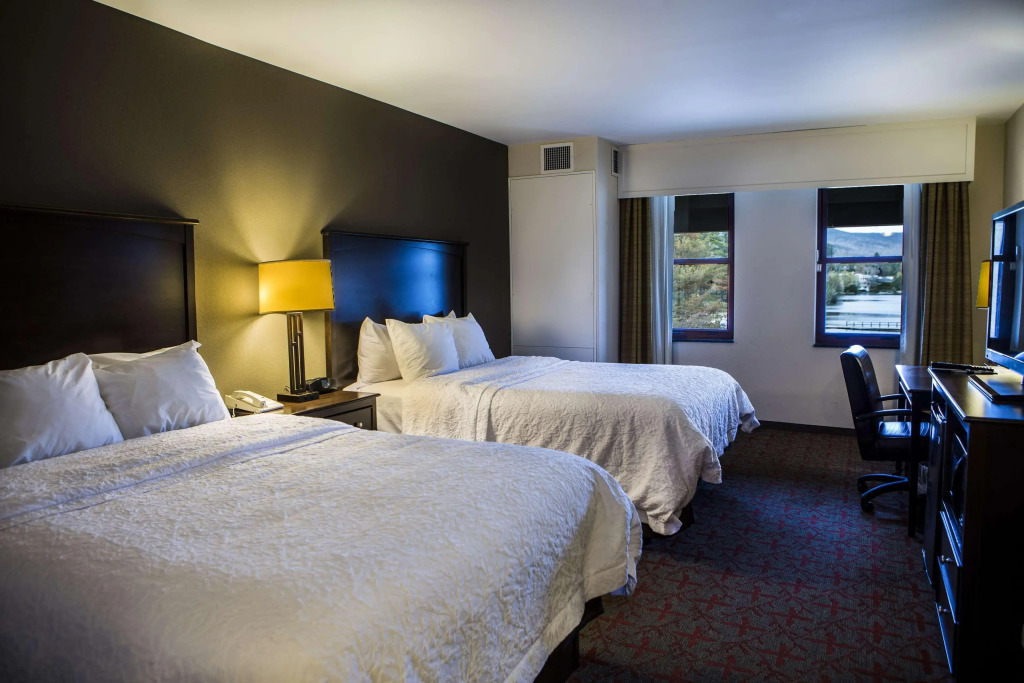 Hampton Inn & Suites Lake Placid