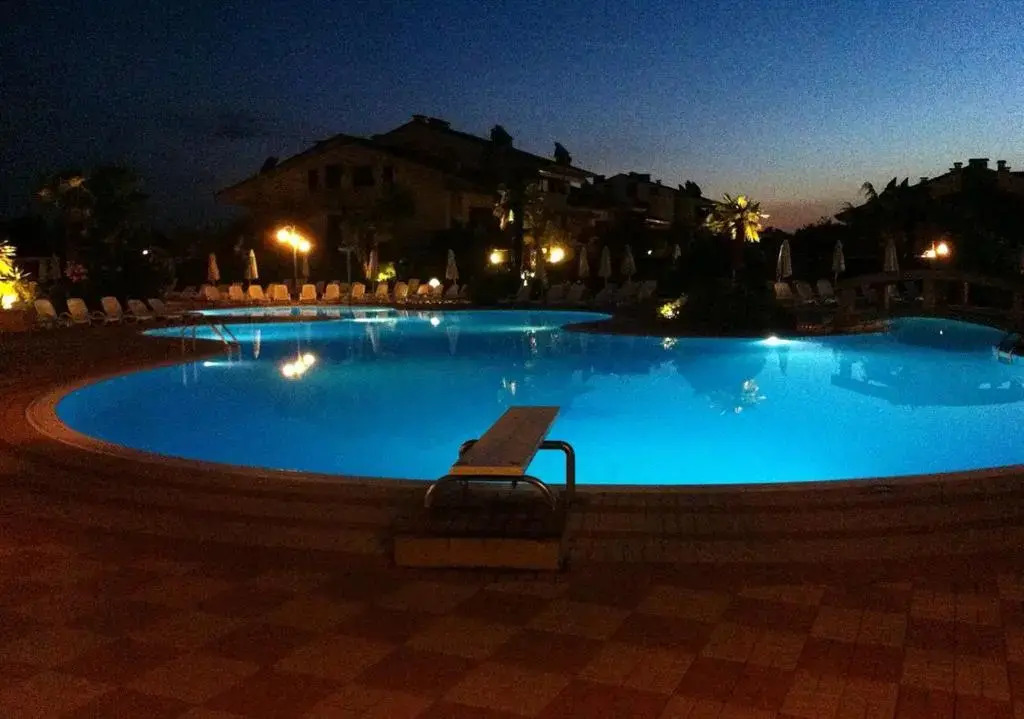 Apartment with Garden and Grill - Green Residence Sirmione