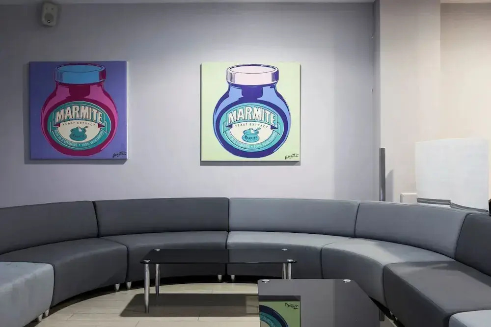 For Students Only - Dashwood Apartments in Central London