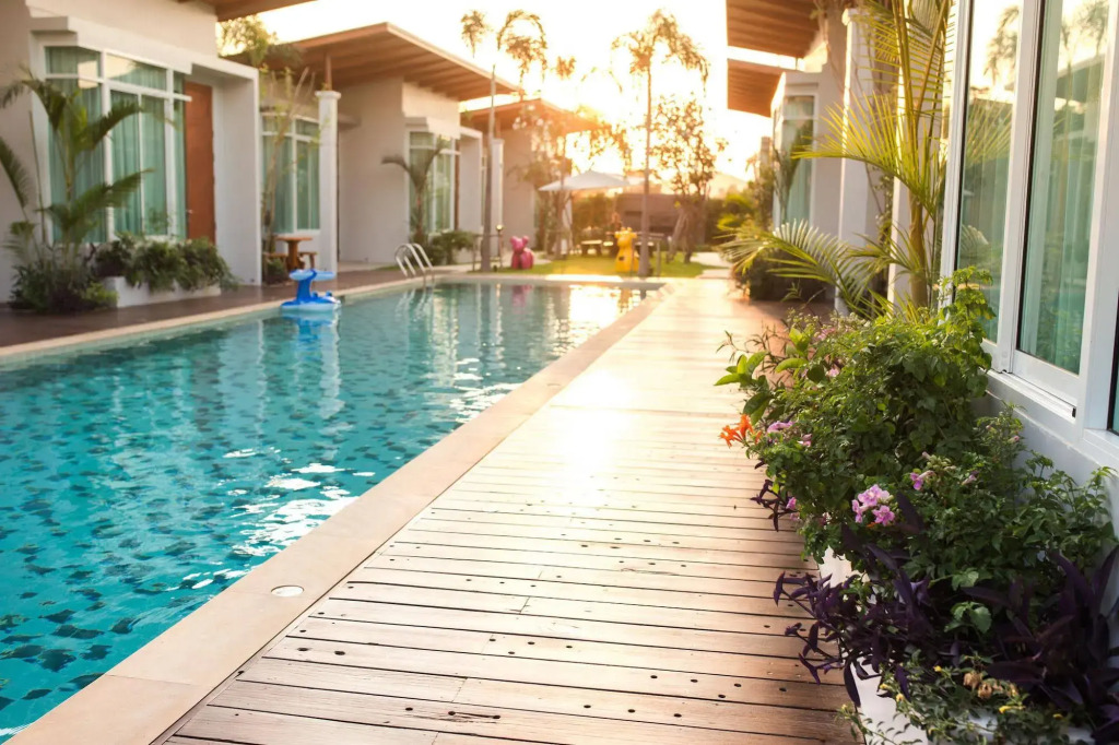 T-Raya Resort PranBuri