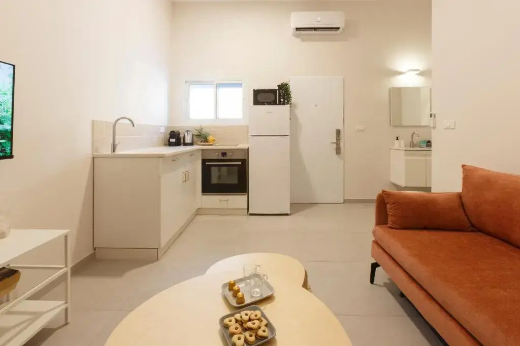 AirTLV - HaHagmon Apartments