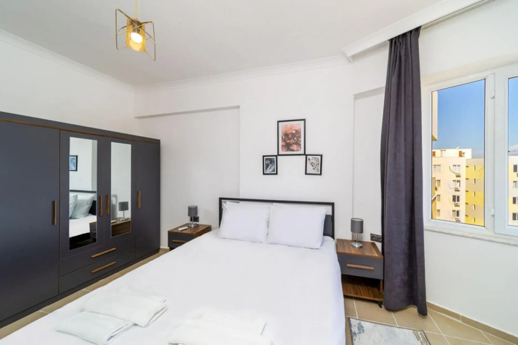 Modern Flat With Balcony Close to Beach in Aksu