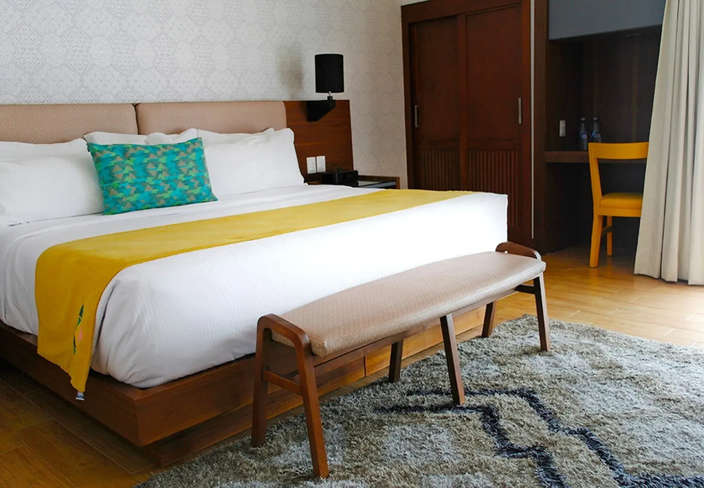FCH Hotel Expo Adults only