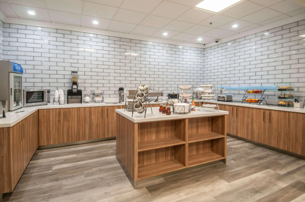 Four Points by Sheraton Alexandria