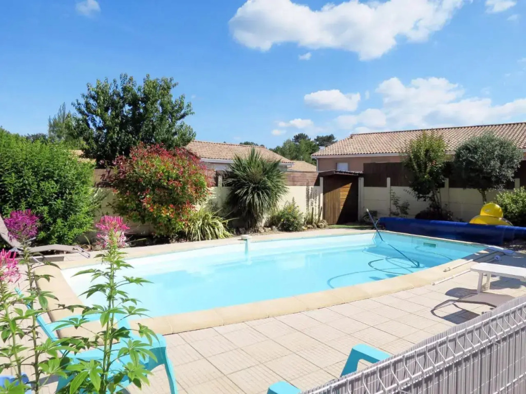 Holiday Home Tuilières by Interhome